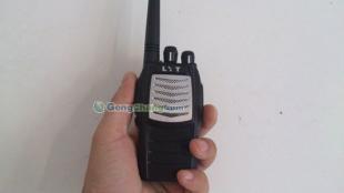 5W對(duì)講機(jī)與遠(yuǎn)距離通信解決方案 探索5公里通訊的無限可能